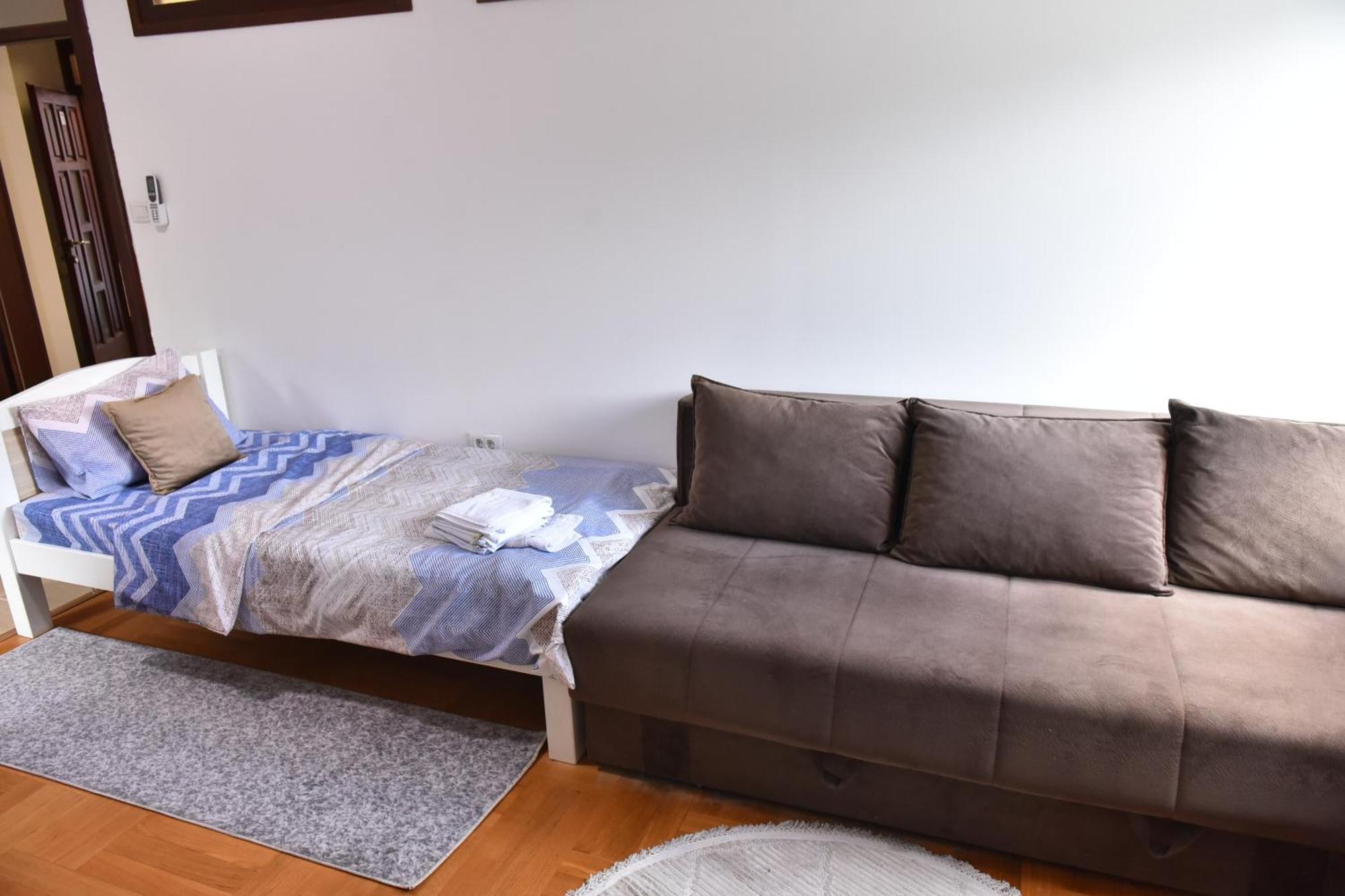 Apartments Ravno ปลูชิเน ห้อง รูปภาพ