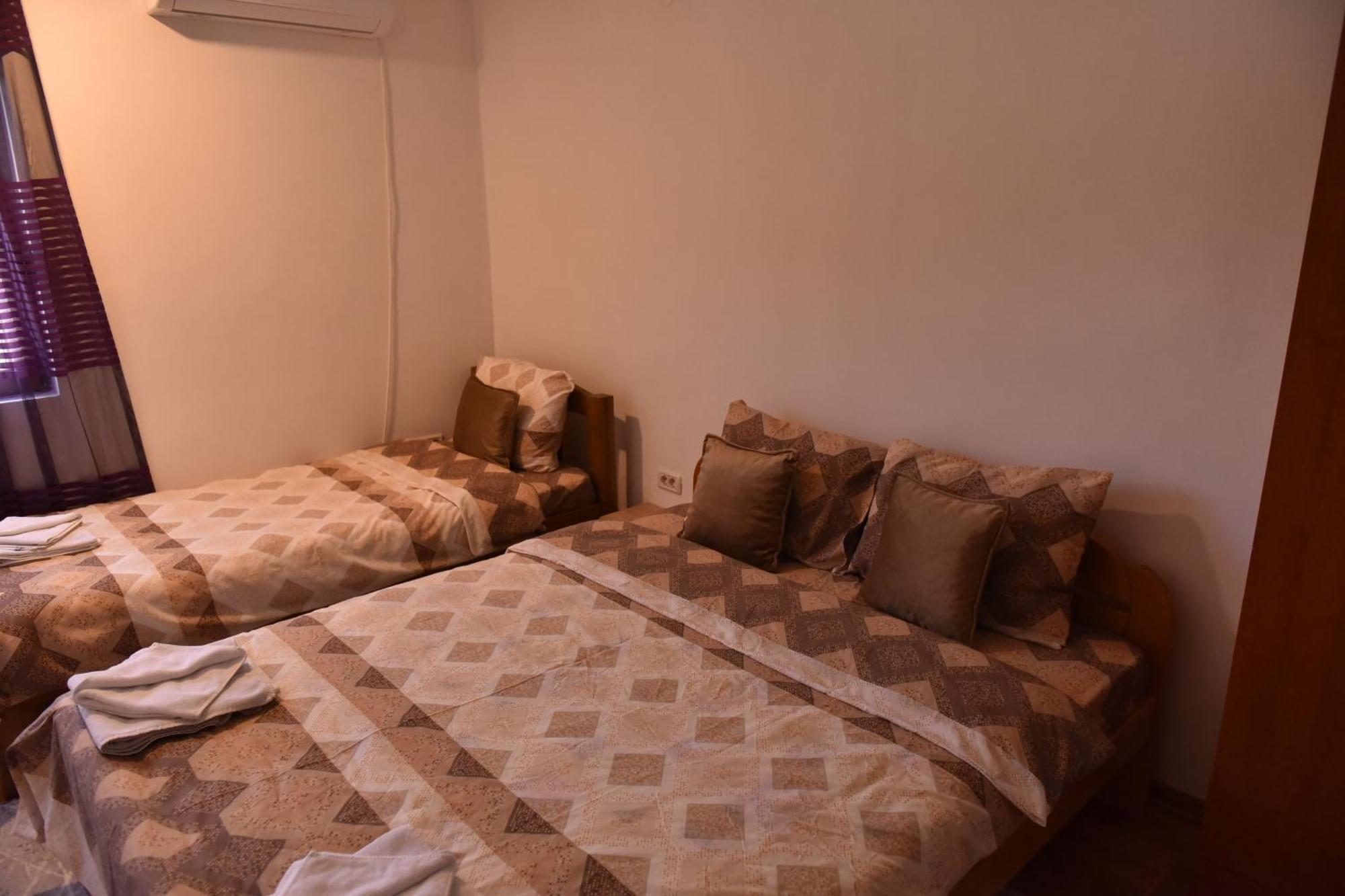 Apartments Ravno ปลูชิเน ภายนอก รูปภาพ